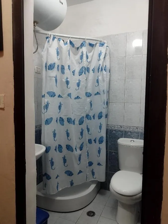 Guest Room Tirana Center 0*,  Albania