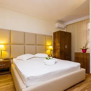 hotel-corvaris.bucharesthotelsnow.com/